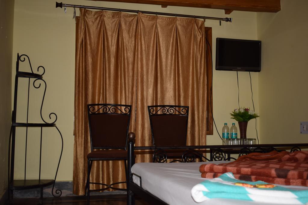 Star Guest House Nainital Ngoại thất bức ảnh